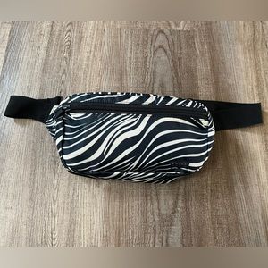 Black and White Striped Levi’s Fannypack